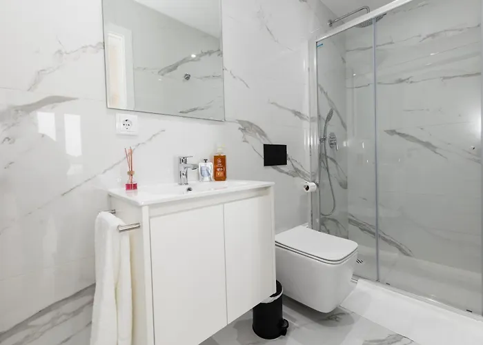 J&c Pensionat Ponta Delgada